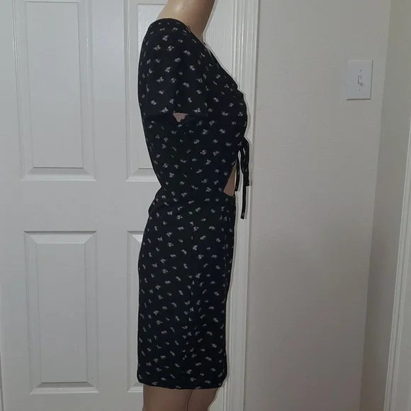 Hesperus L cutout stomach ribbed mini dress thigh slit lilac floating flowers - Picture 4 of 8